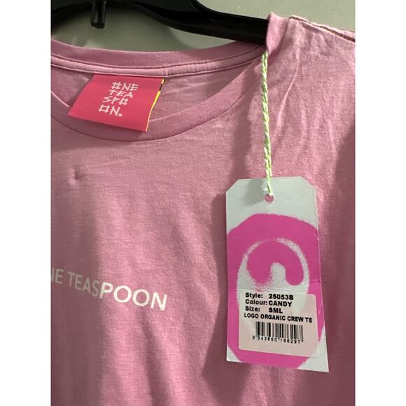 🔴One Teaspoon Women's Candy Pink Logo Organic Cotton Crew‎ Tee size Small - Picture 3 of 7